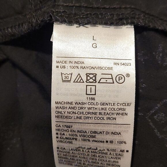 NWT Old Navy black Aztec design dress - Picture 7 of 7